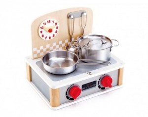 Lesena otroška kuhinja Hape