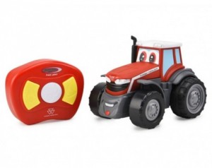 Moj prvi RC traktor Massey...