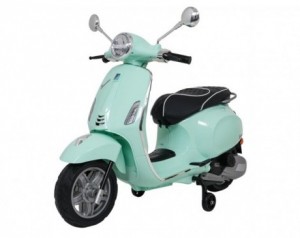 Skuter na akumulator Vespa...