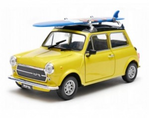 Kovinski avtomobil Mini...