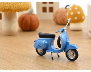 Norev Vespa 125 Primavera...