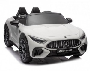 Avto na akumulator Mercedes...