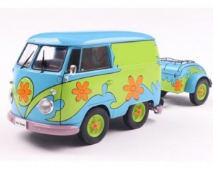 Kovinski kombi Ghosthunters...