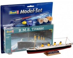 Revell Model Set R.M.S....