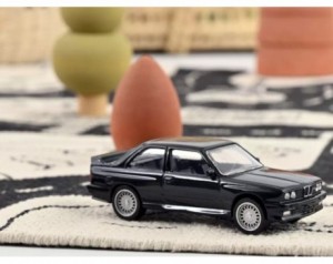 Norev BMW M3 E30 črn 1:43