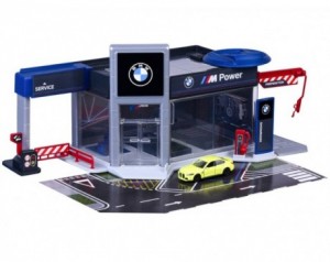 Majorette BMW Showroom Set...