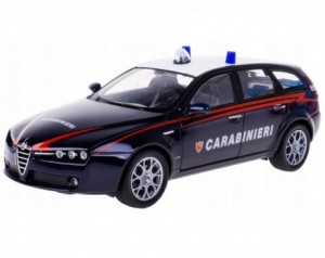 Kovinski avtomobil Alfa...