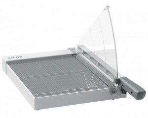 Giljotina leitz a4...