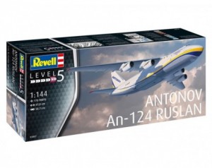Revell maketa Antonov...
